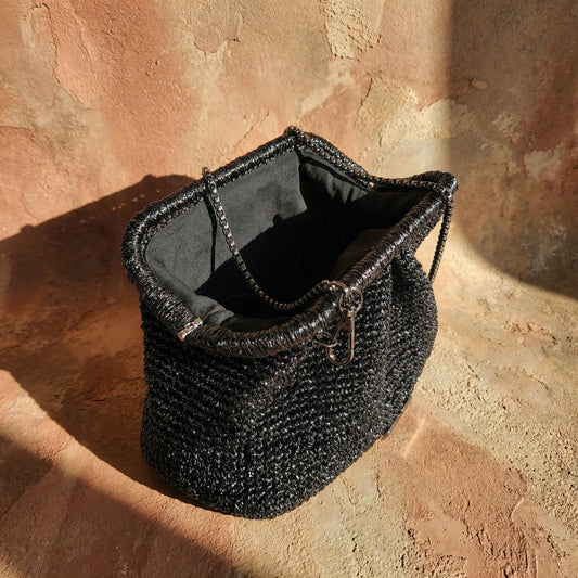 Kazbek Metallic Pouch