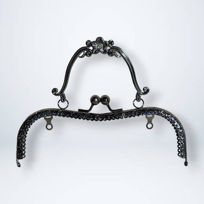 Vintage Metal Frame Handle – Kiss Clasp Closure (22cm)