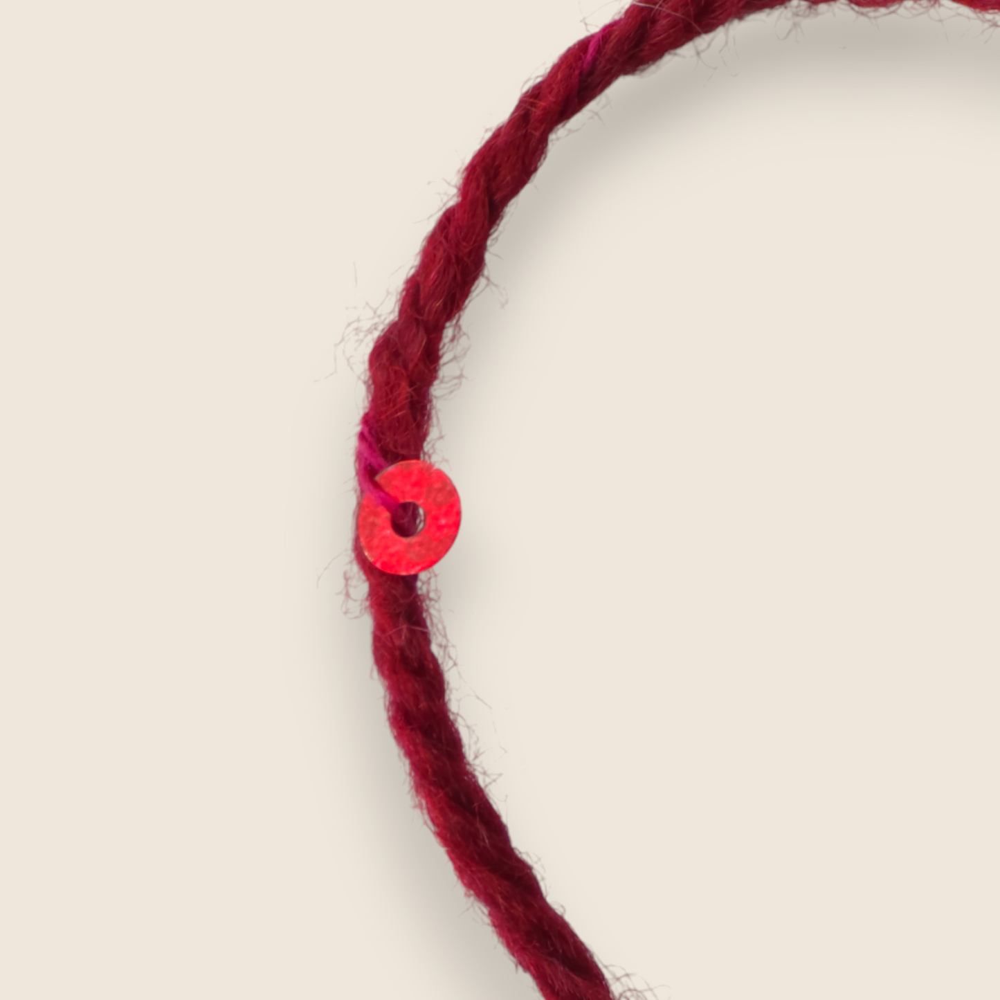 Gala Payet – 94% Acrylic, 6% Sequins Yarn (50g / 125m)