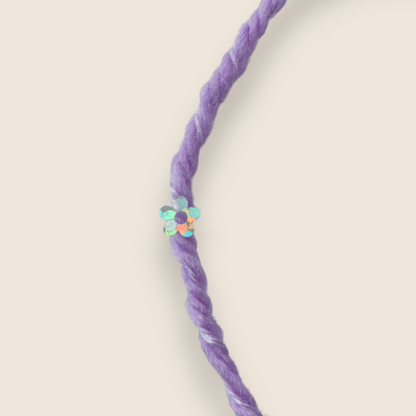 Gala Payet – 94% Acrylic, 6% Sequins Yarn (50g / 125m)