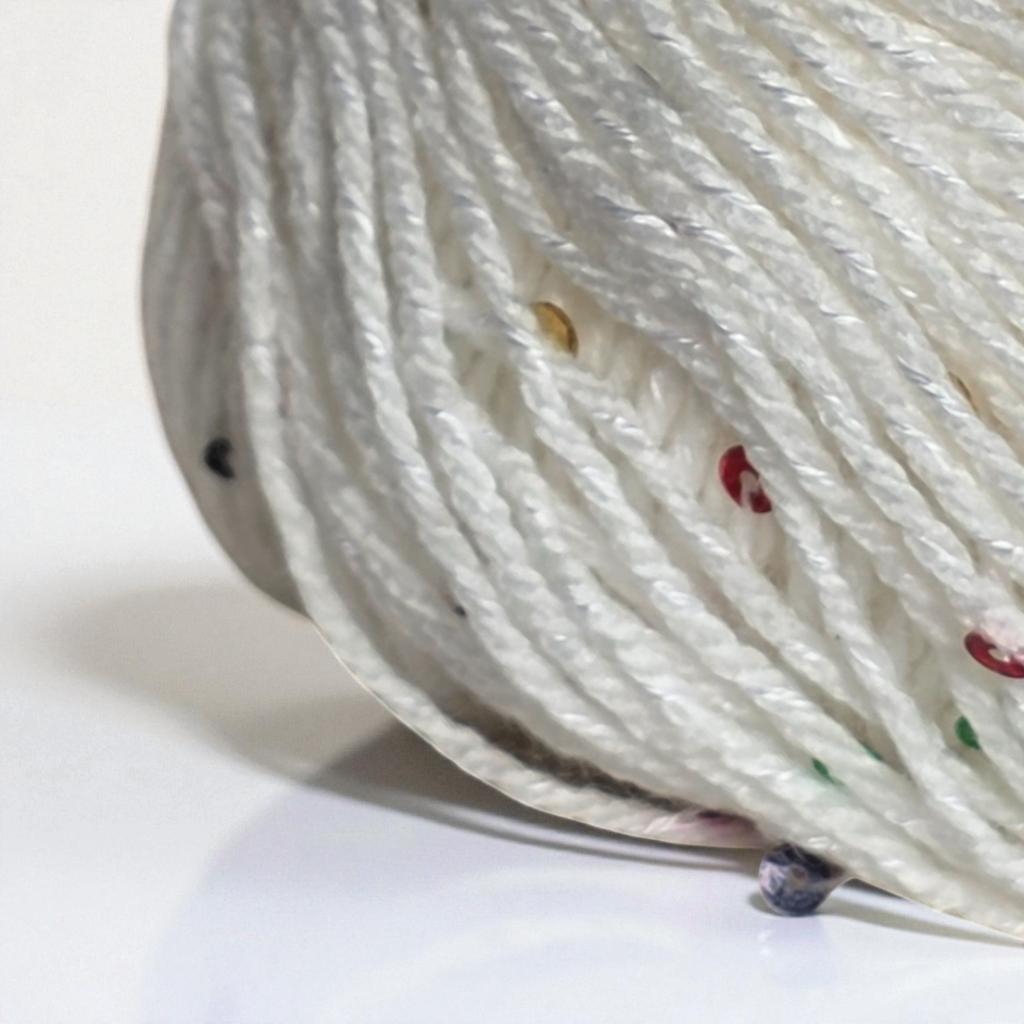 Gala Payet – 94% Acrylic, 6% Sequins Yarn (50g / 125m)